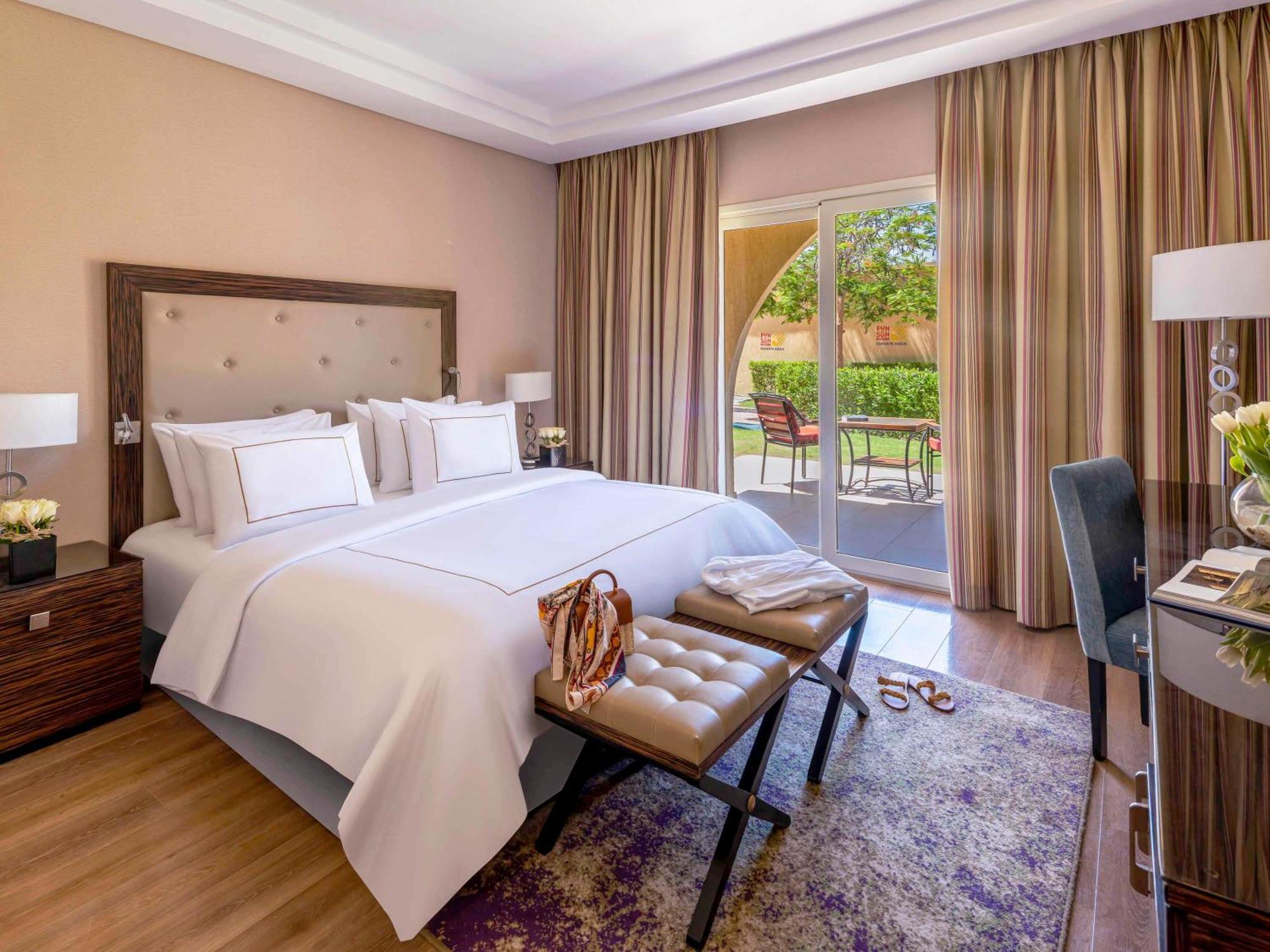 Resort Rixos Premium Seagate - Free Jennifer Lopez Concert Access July 4th & 2 Kids Free